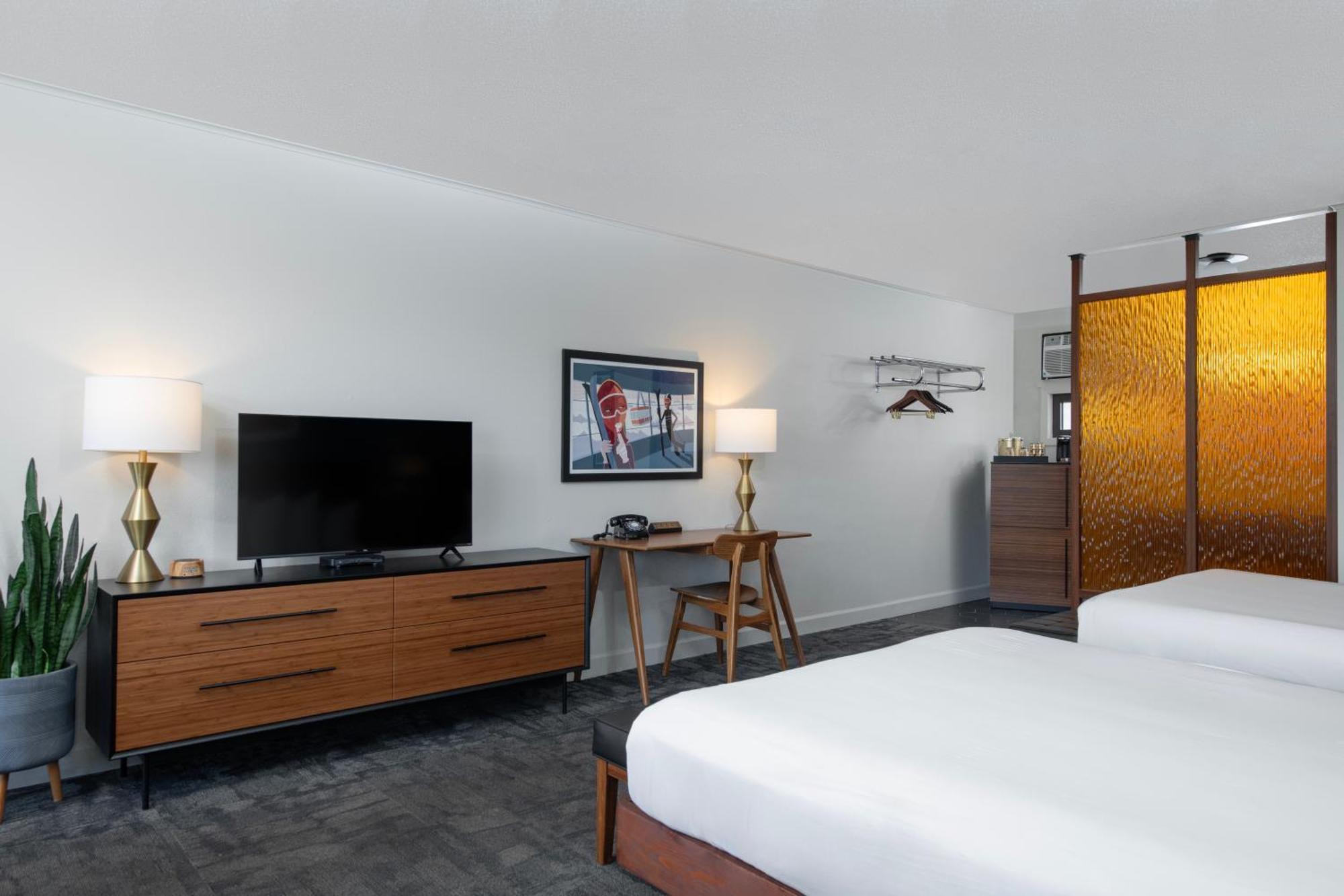Sapphire Motel Midtown Бозман Экстерьер фото