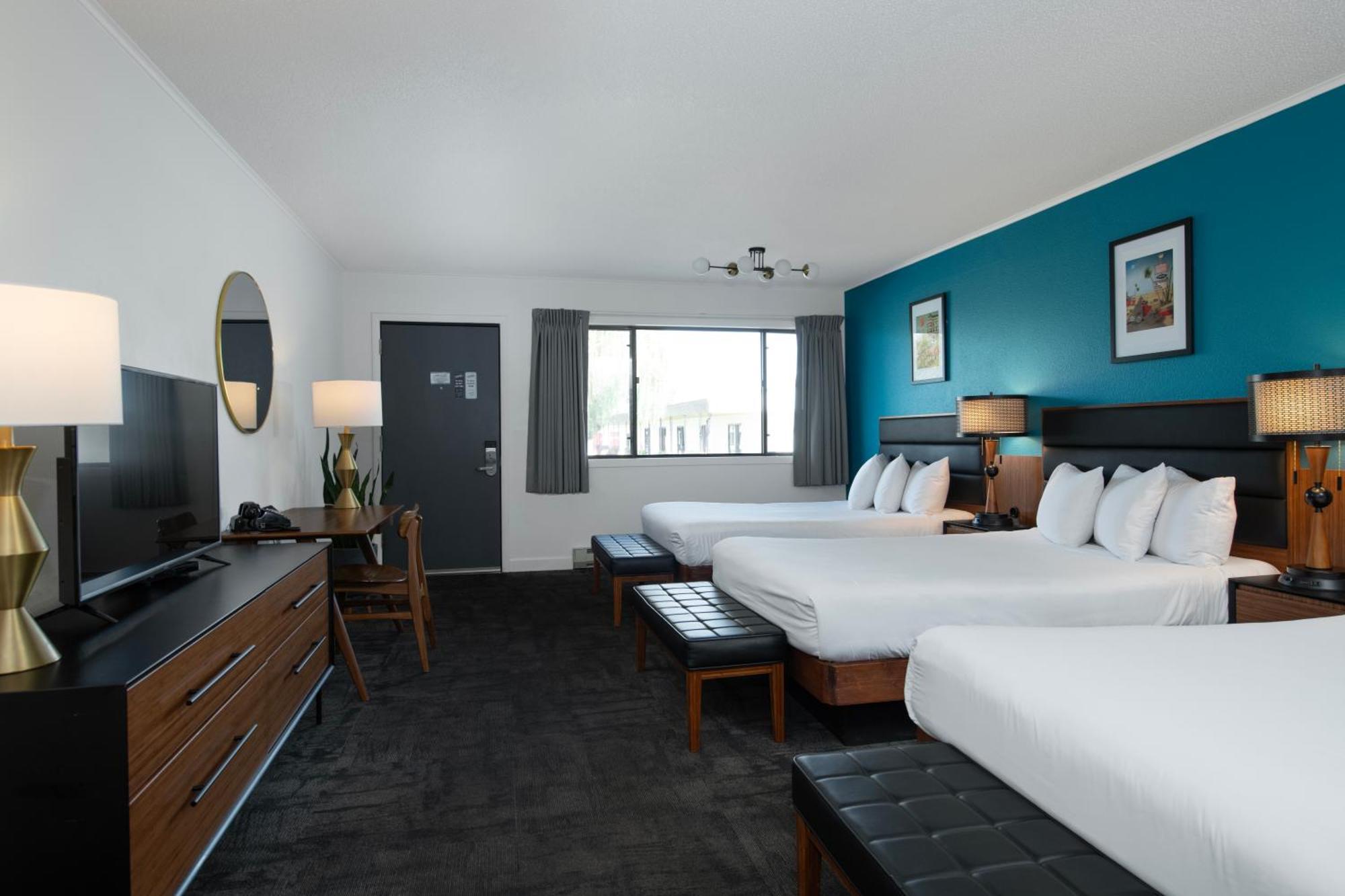 Sapphire Motel Midtown Бозман Экстерьер фото